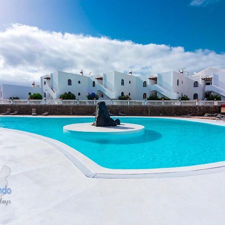 Vivienda Vacacional Serendipity Costa Teguise Bagian luar foto